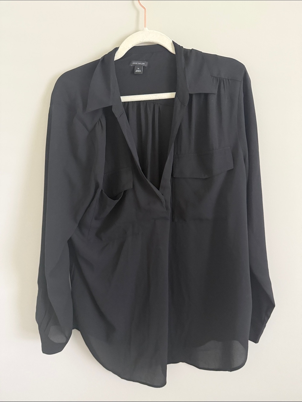 Ann Taylor Black Long Sleeve Camp Blouse